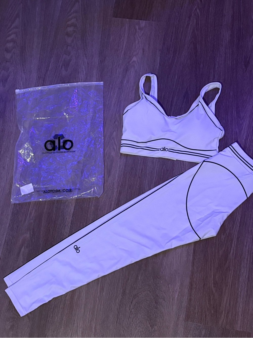 ALO Yoga White Leggings and Sports Bra with Black Trim